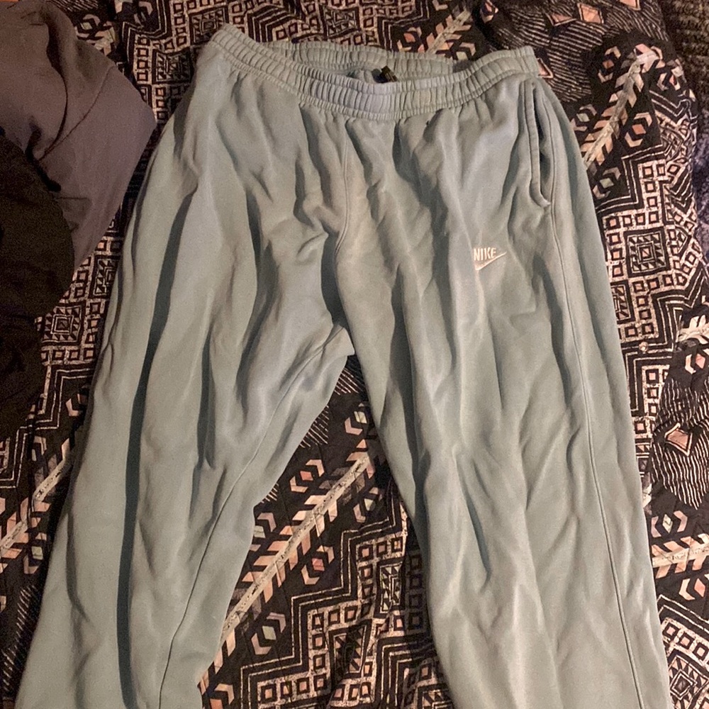 Nike joggers